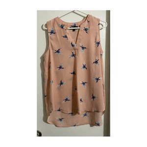 Sleeveless blouse with birds print